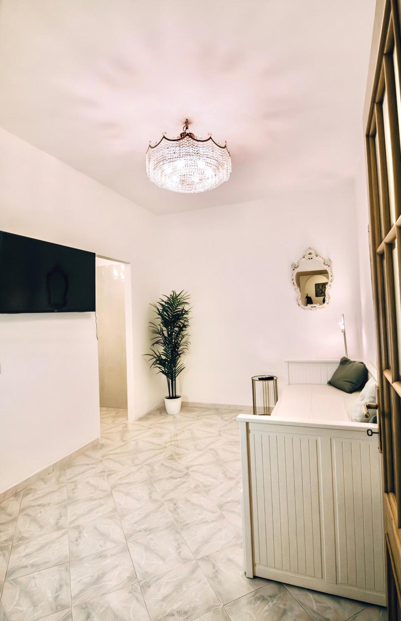 Golden Luxury Home - San Giovanni - 10 Min To Basilica Of San Giovanni - 25 Min To Colosseum Рим Екстериор снимка